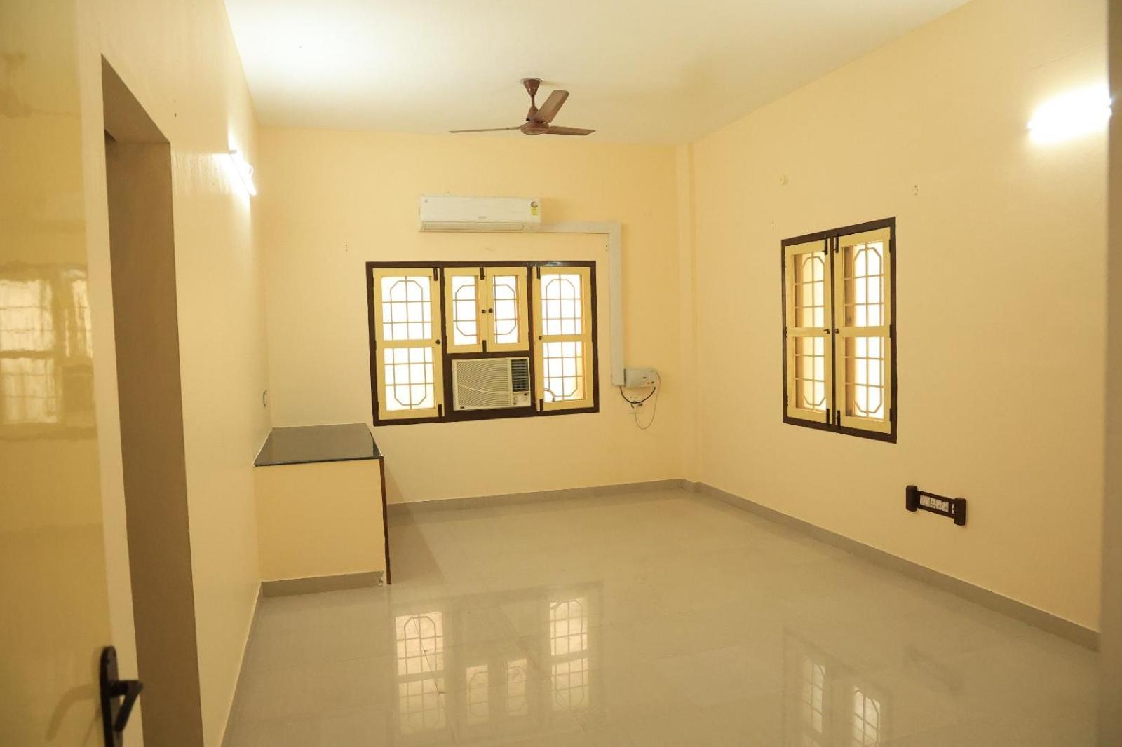 Official Sripuram Golden Temple Guest House 韦洛尔 外观 照片